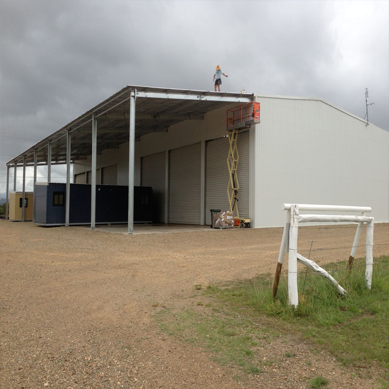 מחסן תעשייתי